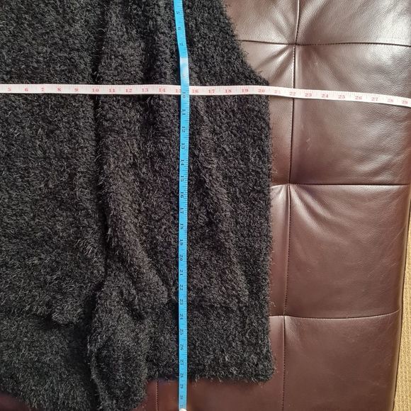 G.I.L.I Open Front Drape Textured Fuzzy Sweater Vest Black Women's Size S - Picture 15 of 15